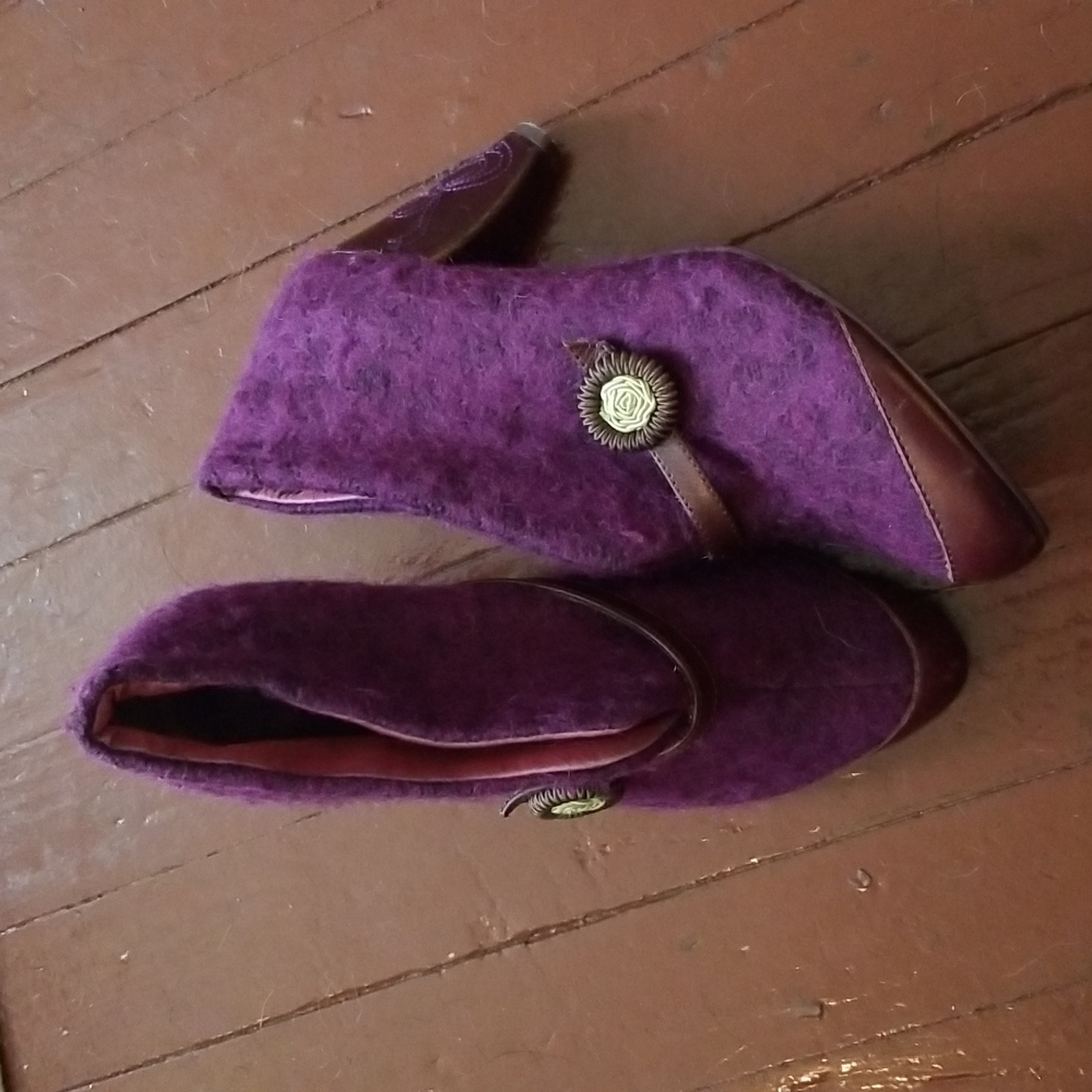 Poetic License Open for Business purple wool booties, size Euro 39